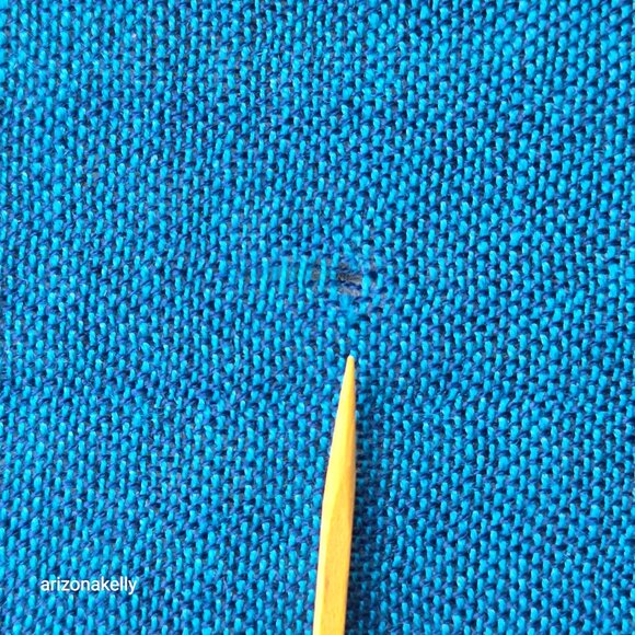 100% Wool Lightweight Checked Scarf Blue White Yellow Made in Scotland - Picture 3 of 12